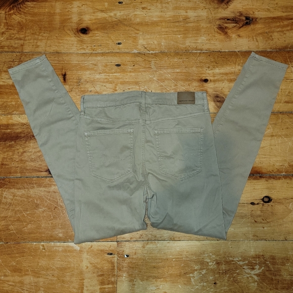 American Eagle Super-Stretch High-Rise Tan Jegging Size 8 - Picture 2 of 4